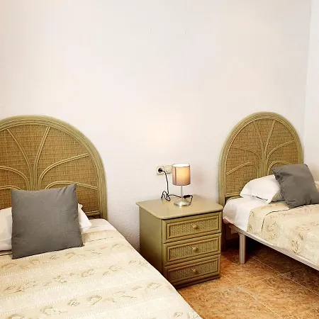 Luna Seafront * Marbella