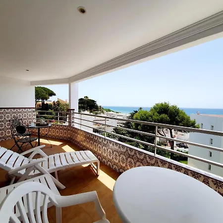 Luna Seafront Apartment