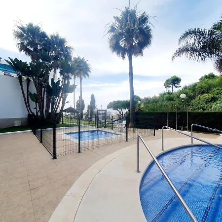 Luna Seafront Apartment *