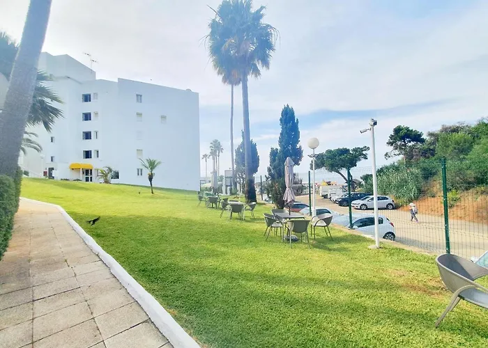 Luna Seafront Daire Marbella