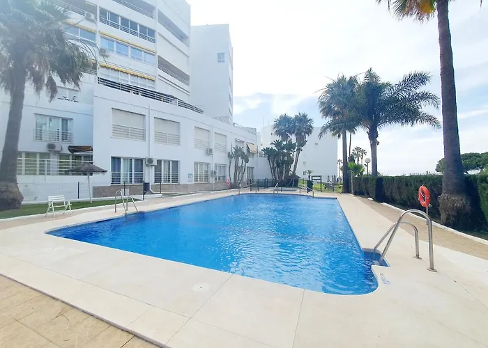 Luna Seafront Daire Marbella