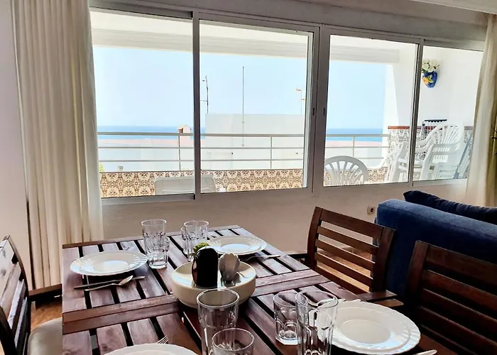 Luna Seafront Daire Marbella