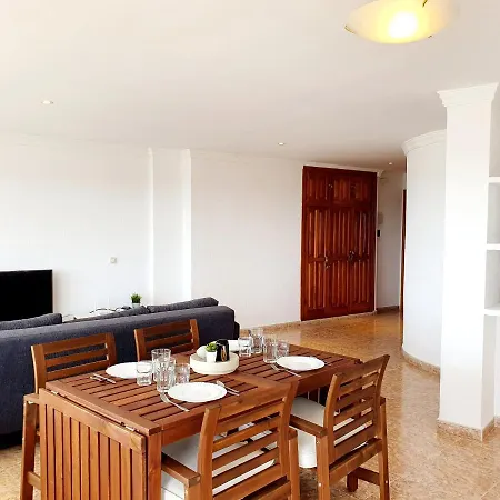 Luna Seafront * 马尔韦利亚